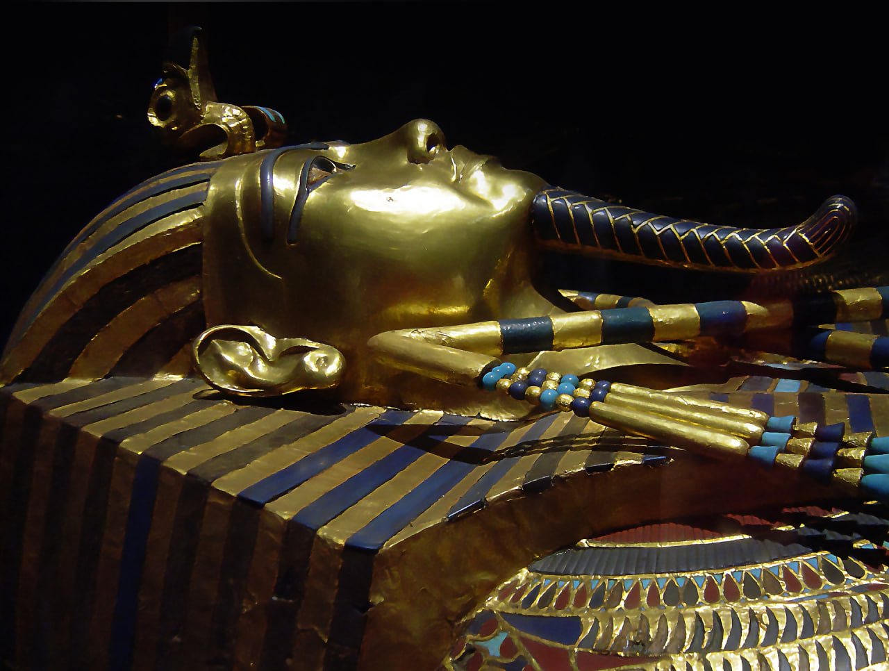 Entdeckung des Jahrhunderts | Grab mit 110 Kilogramm Gold im Wert von rund 90 Millionen Dollar ausgegraben, das vollständig diesem Land gehört.